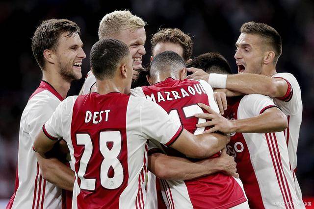 NBA圣诞大战红单不停 这些篮彩专家保驾护航